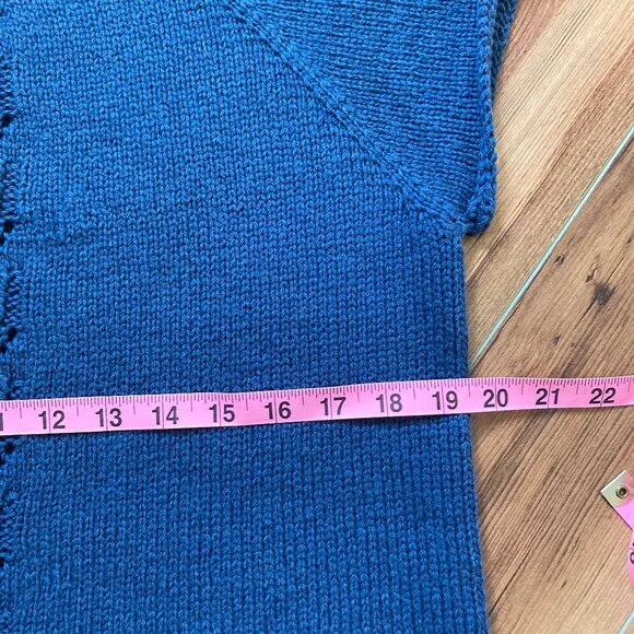 Blue Lace Front Tee Hand knit Small - Picture 8 of 10